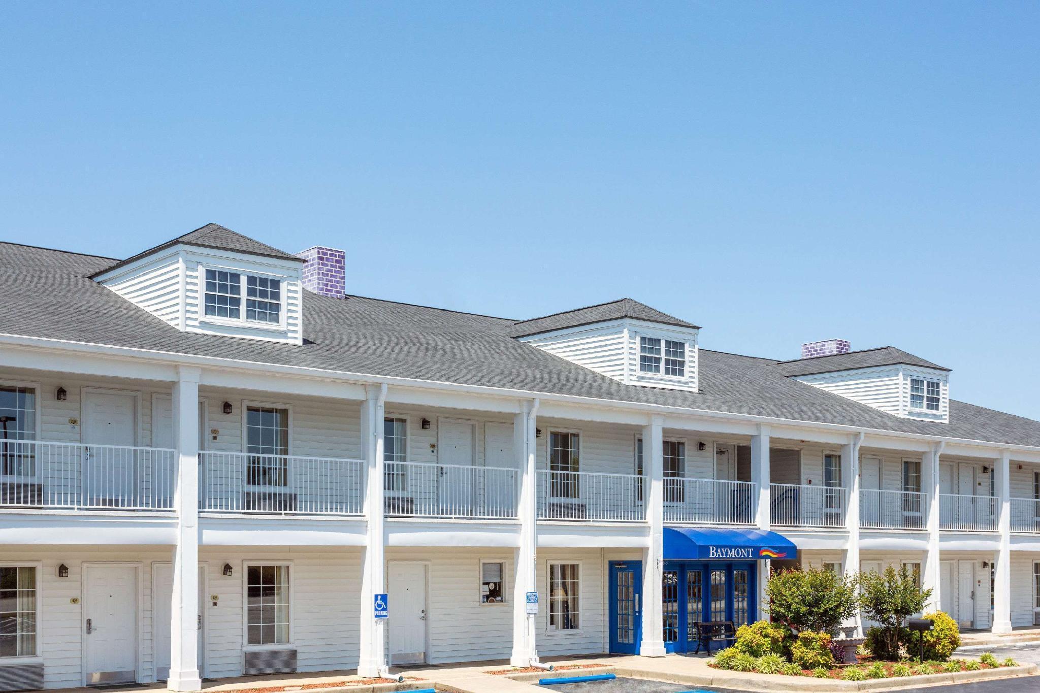 เบย์มอนต์ บาย วินด์แฮม อิสลีย์/กรีนวิลล์ Motel อีสลีย์ ภายนอก รูปภาพ